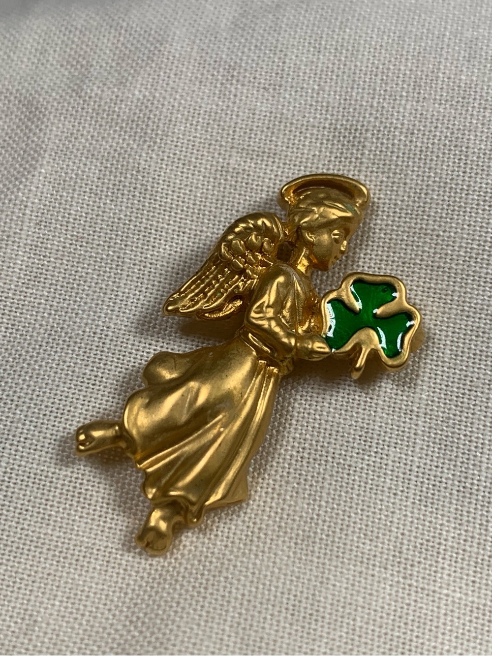 Avon Angel Saint Patrick's Day Irish Shamrock Pin